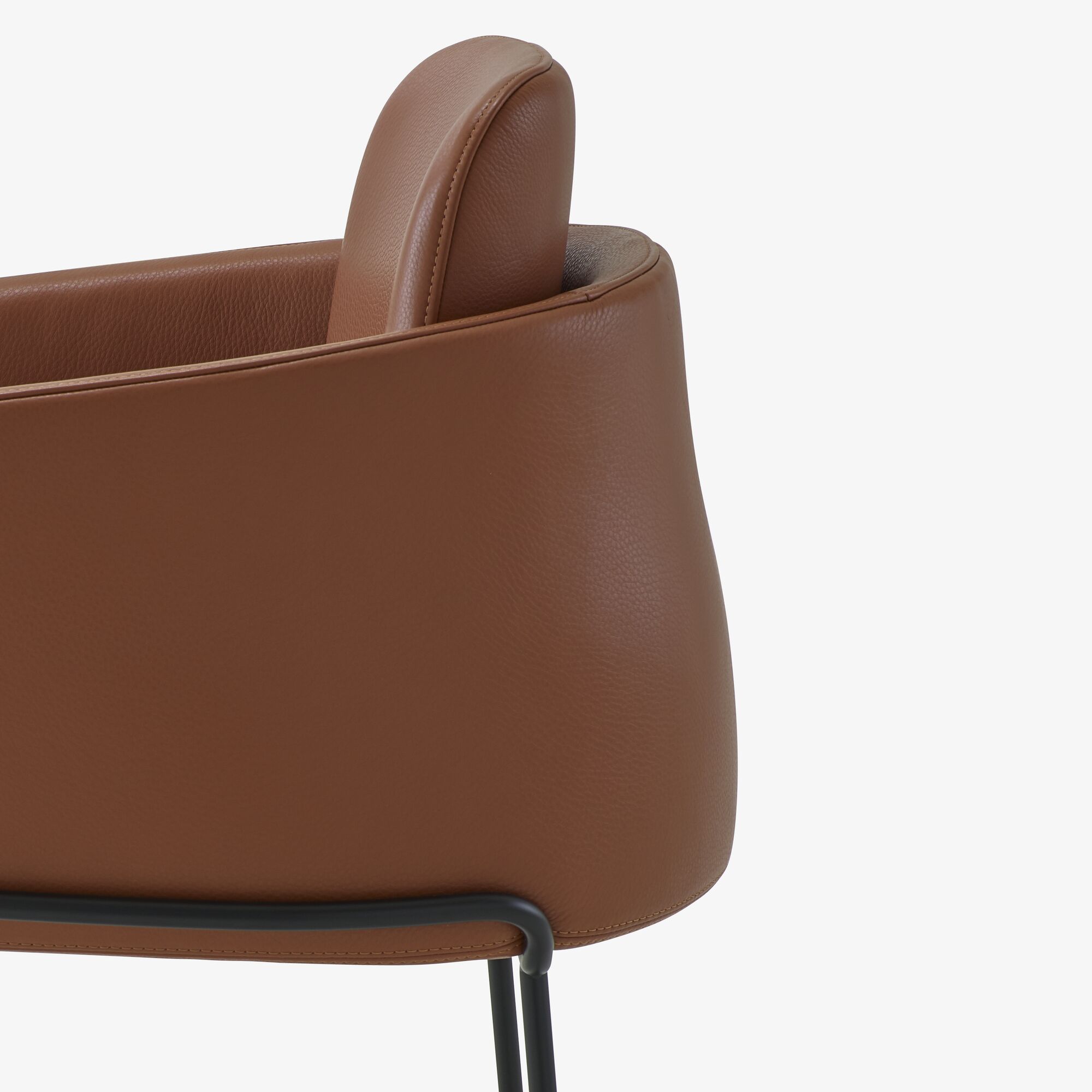 Image Chair with arms metal base  4