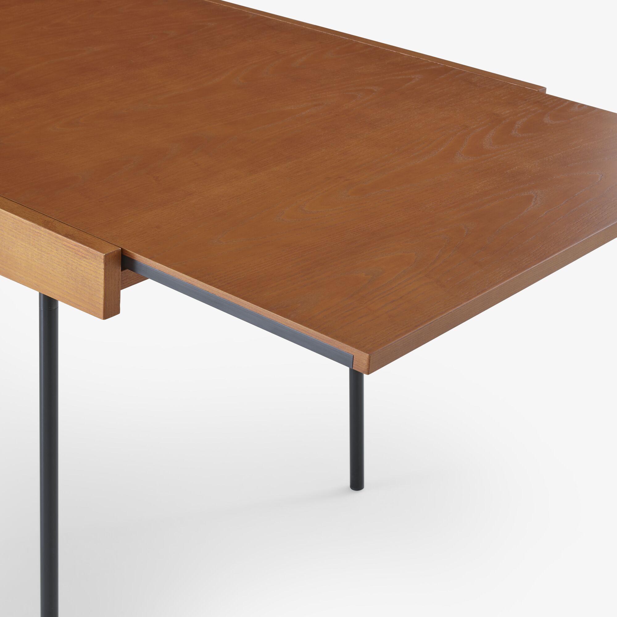 Image Table de repas extensible frêne teinté guariche  5