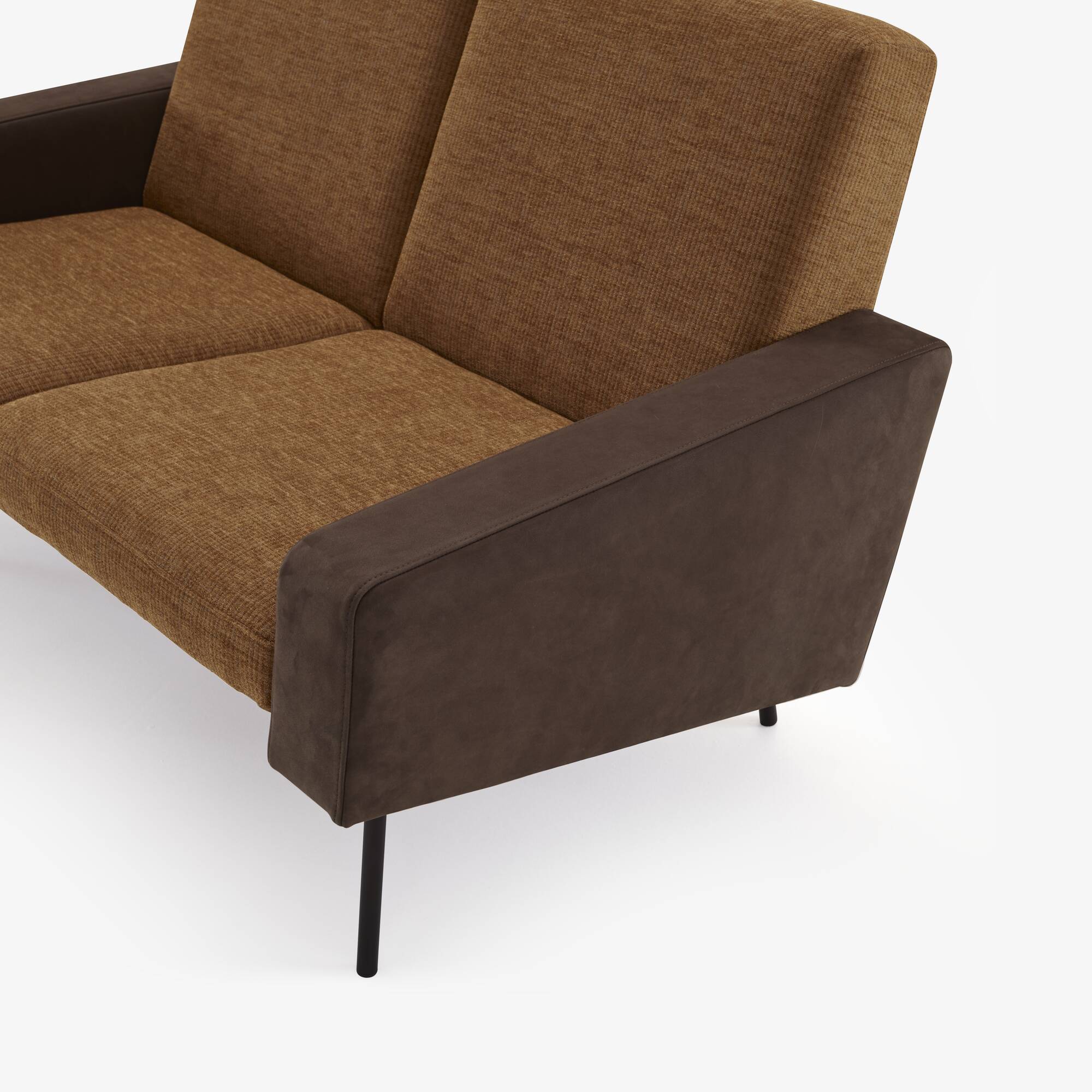 Image SOFA MIT GEPOLSTERTEN ARMLEHNEN  3