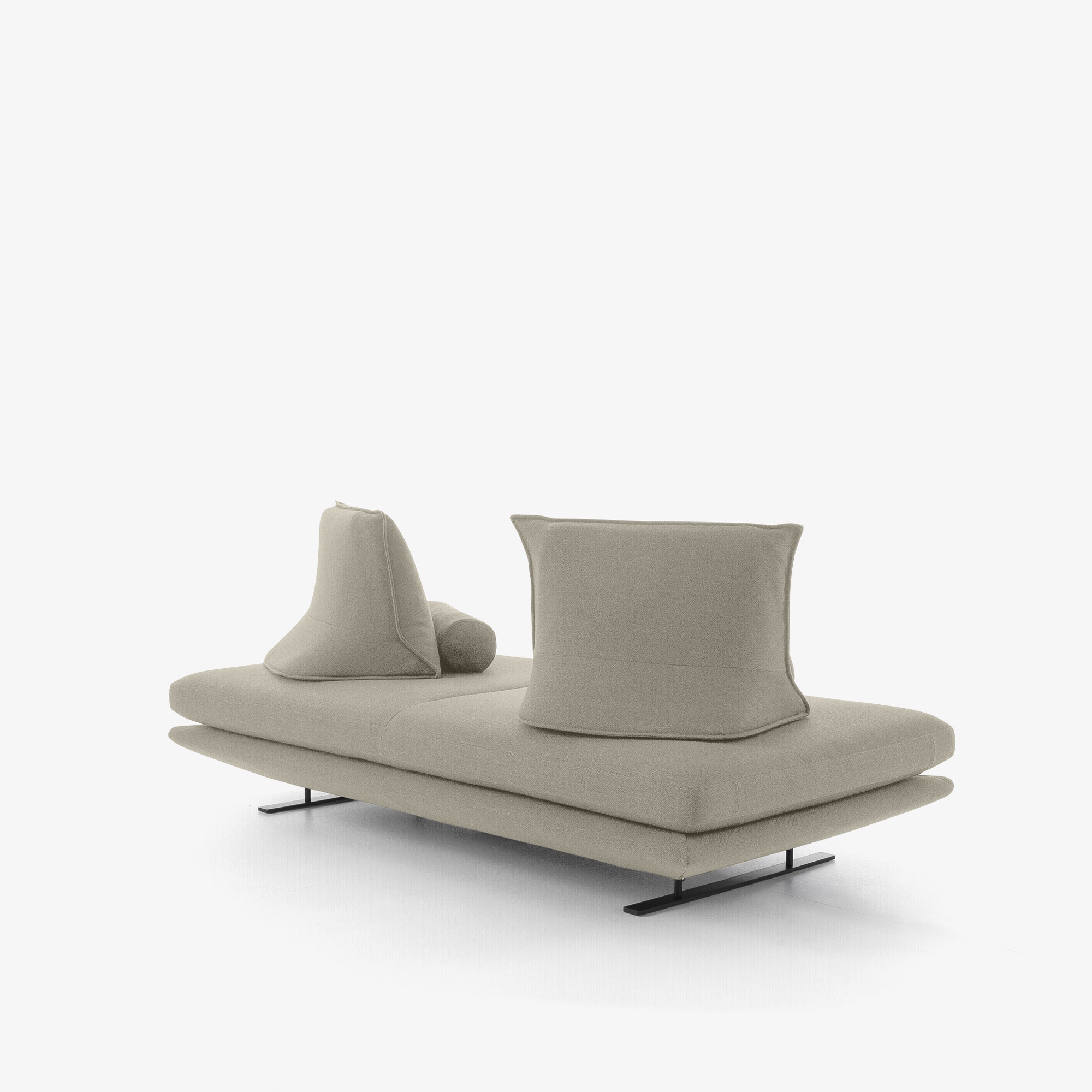 Image Medium settee - d 100   6