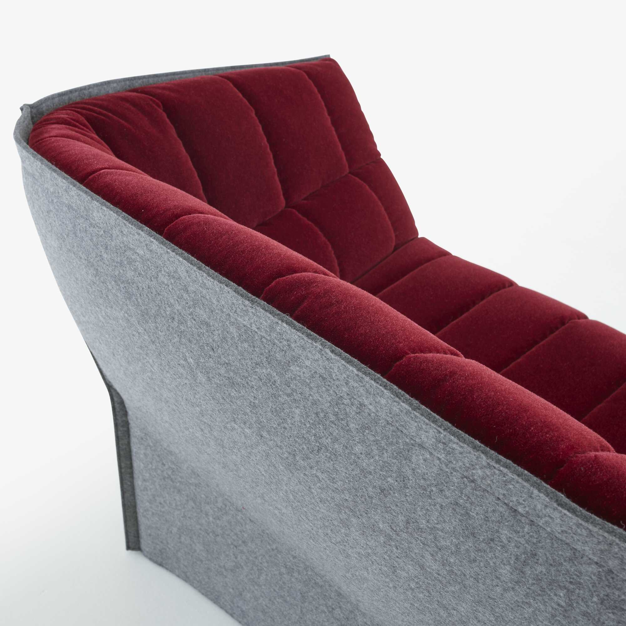 Image Small settee low back  4