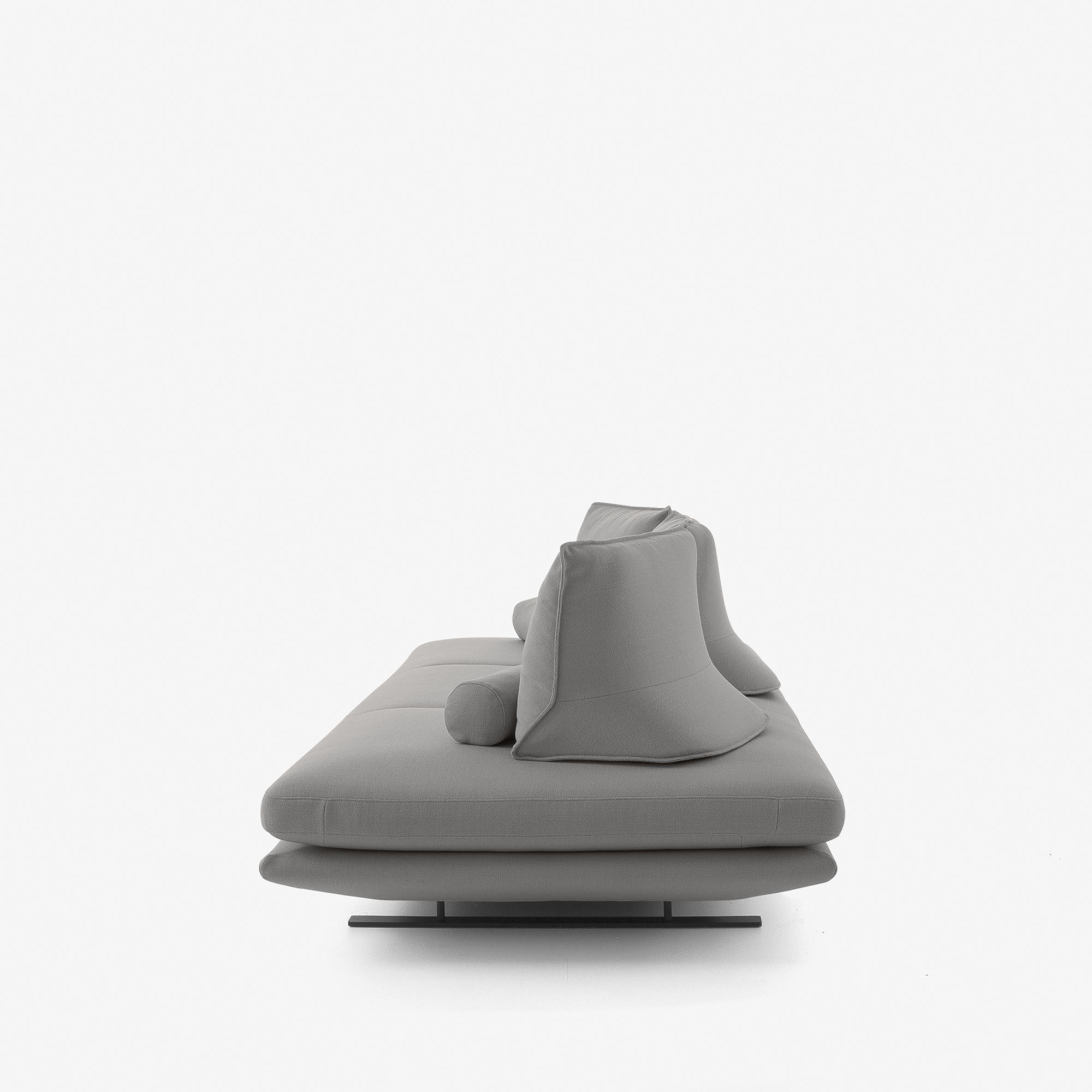 Image Large settee depth 120  4