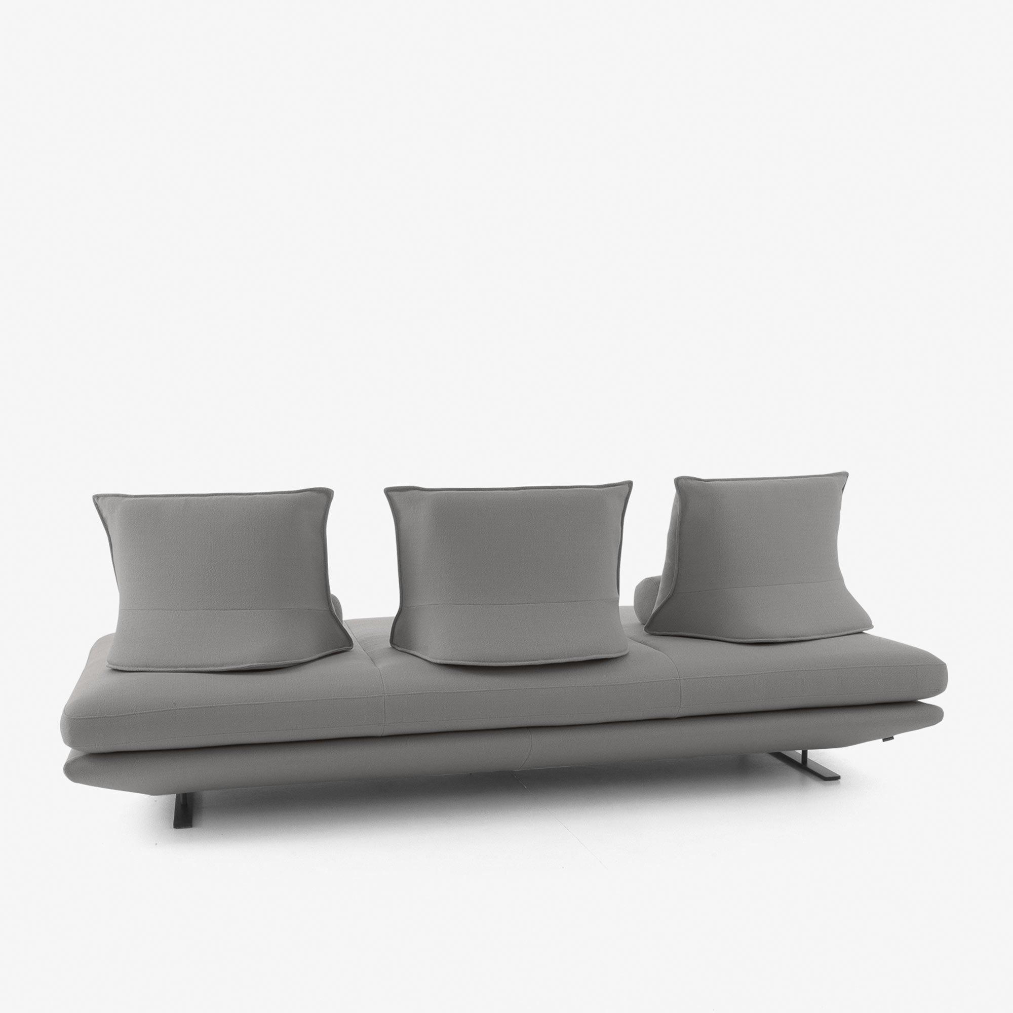 Image Large settee depth 120  5