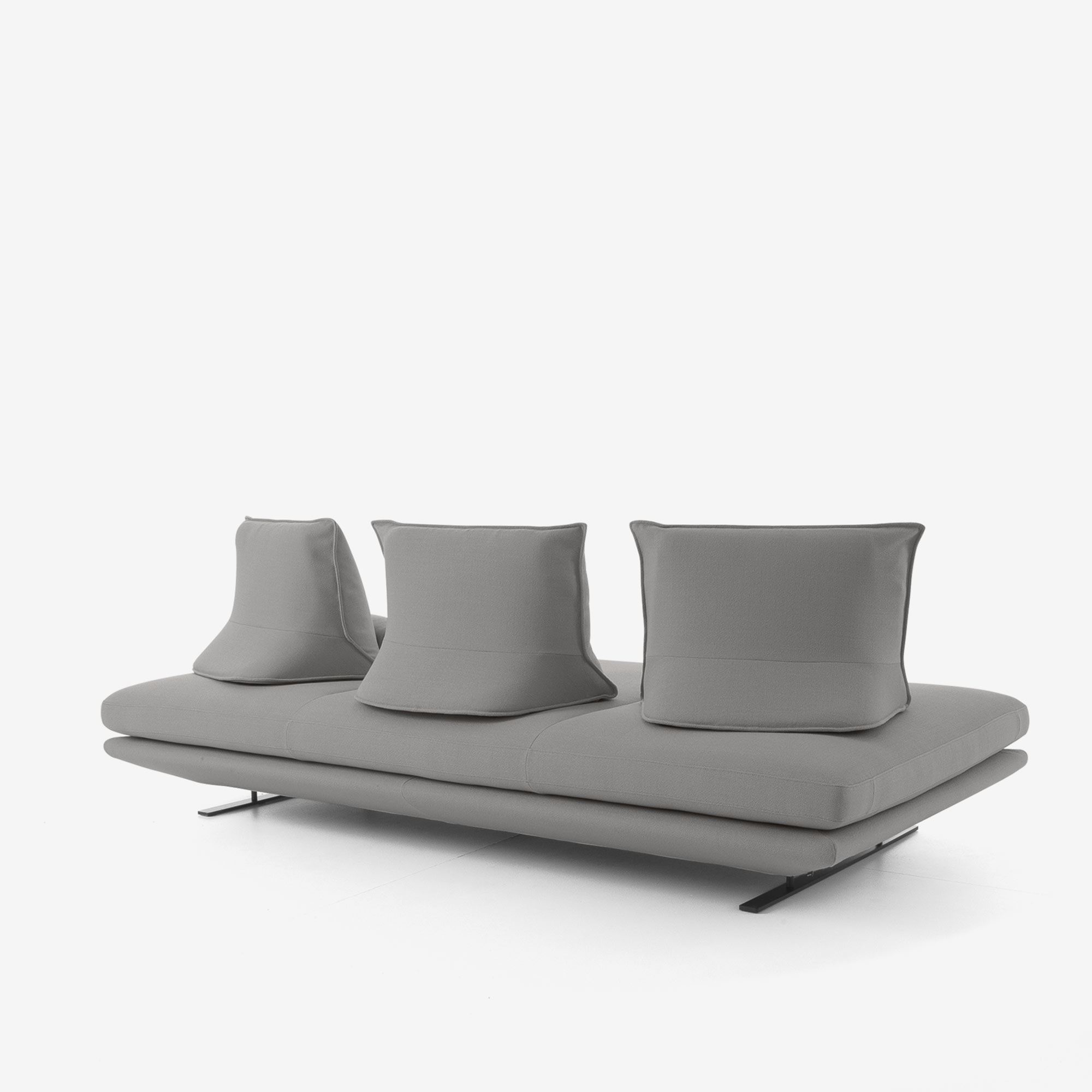 Image Large settee depth 120  6