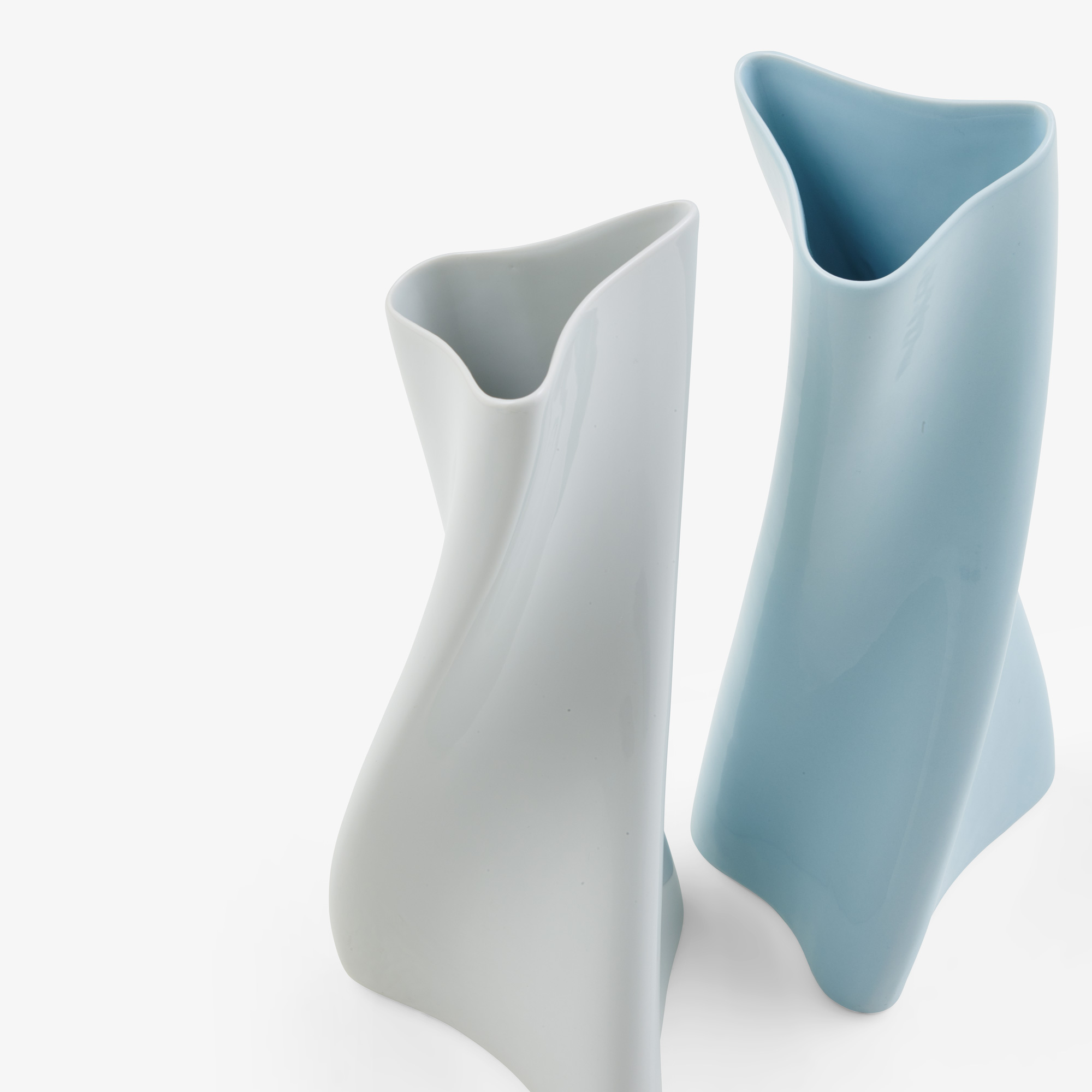 Image Vase white  2