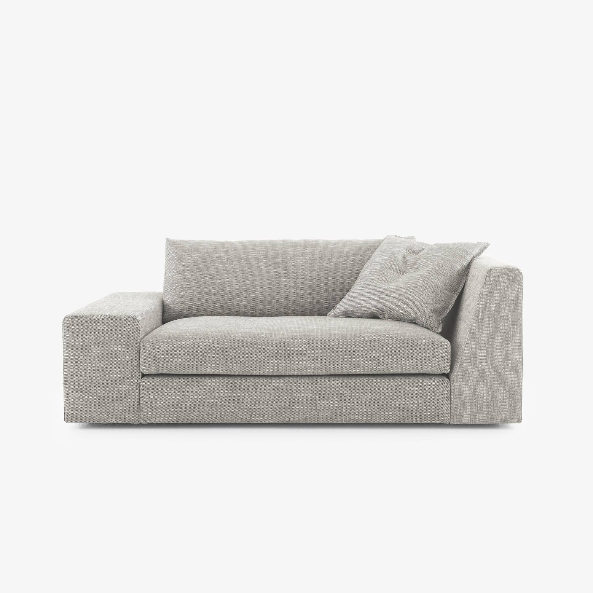 Image Sofa pequeño asimetrico   1