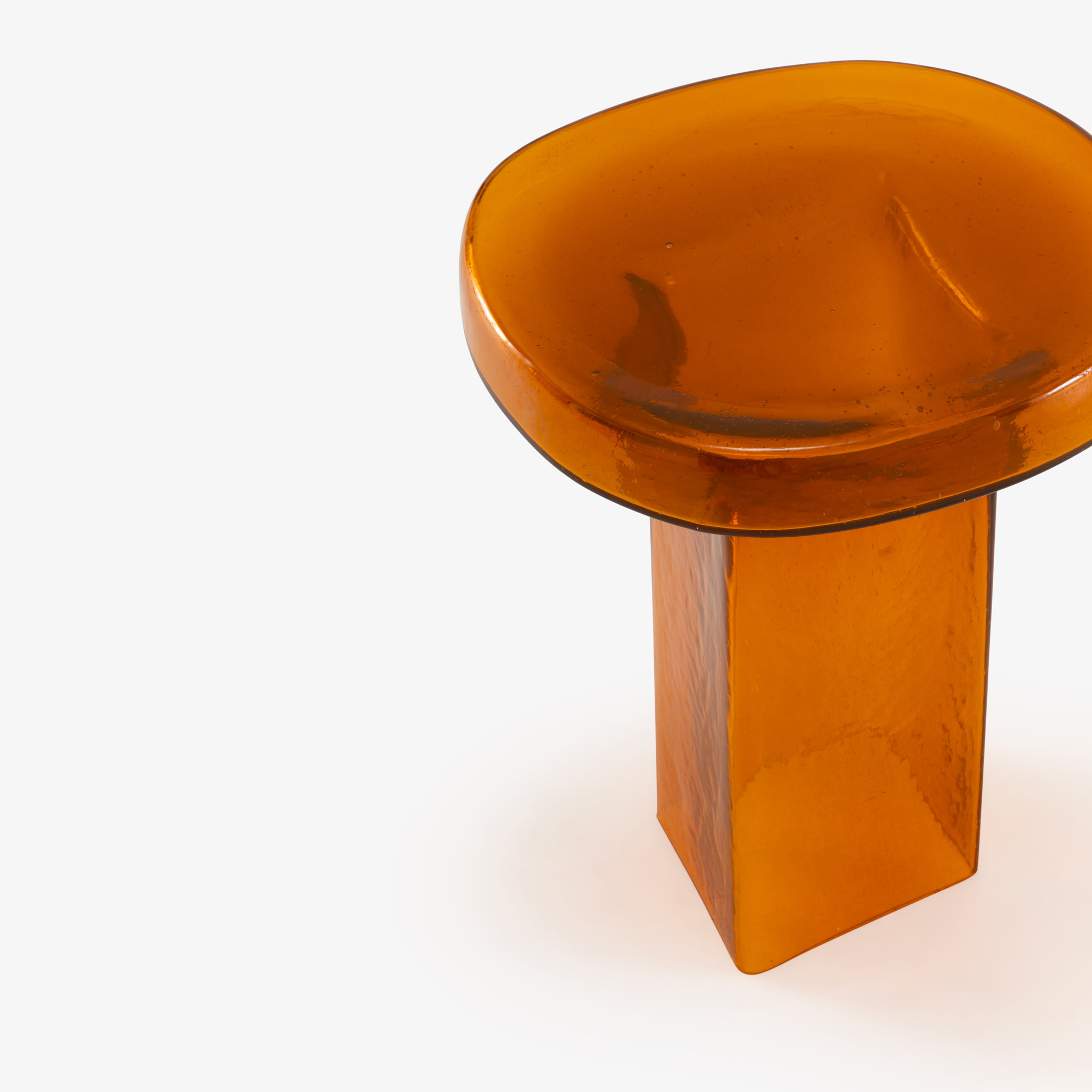 Image Occasional table amber  3